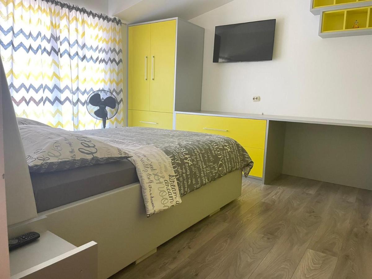 Sweet Apartment In Quiet Part Of Split Exterior photo